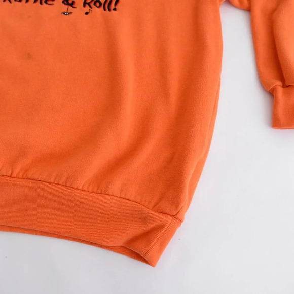 Vintage Basic Orange Embroidered Shake Rattle Roll Halloween Skeletons Sweater M - Picture 7 of 12